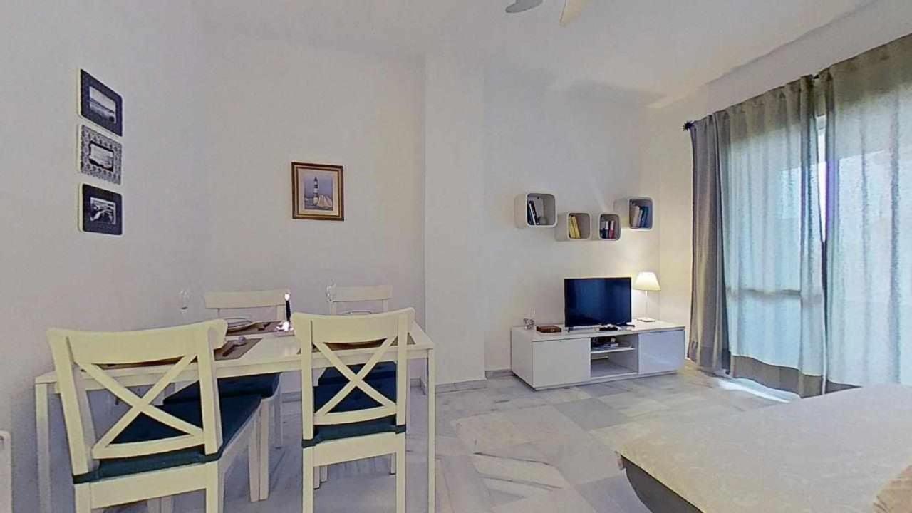 Apartamento céntrico con garaje y cercano a la playa Zahara de los Atunes Exterior foto