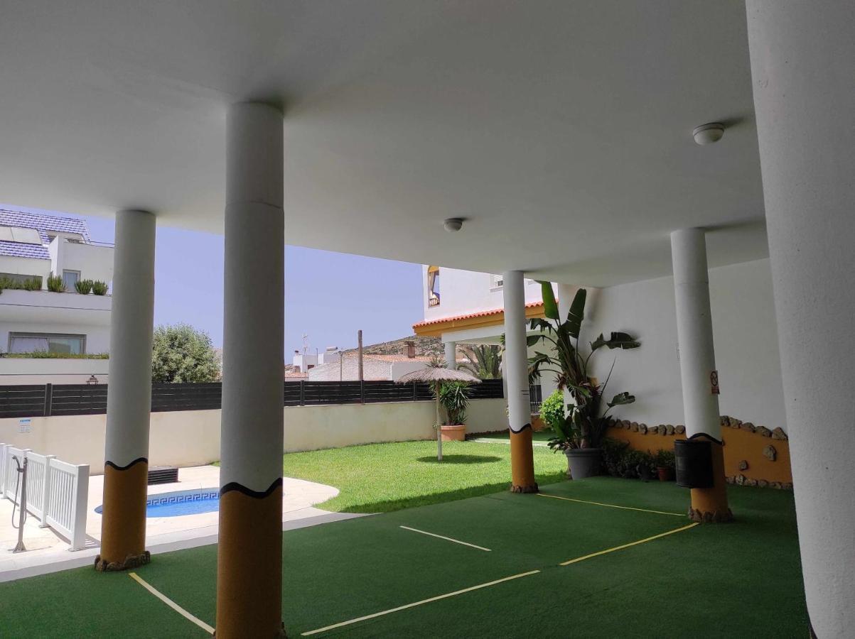Apartamento céntrico con garaje y cercano a la playa Zahara de los Atunes Exterior foto
