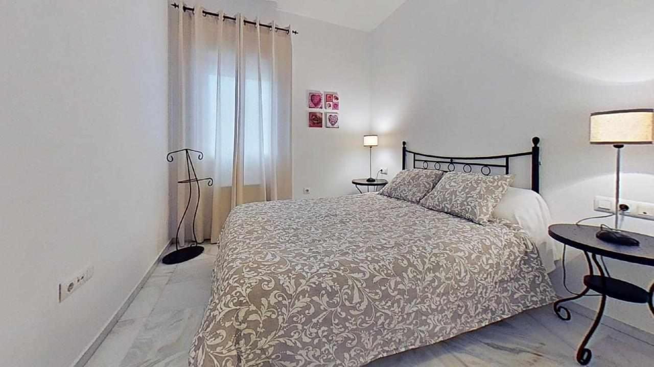 Apartamento céntrico con garaje y cercano a la playa Zahara de los Atunes Exterior foto
